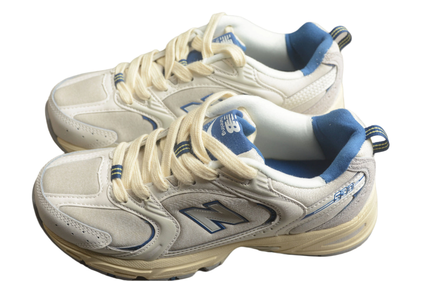 New Balance 530