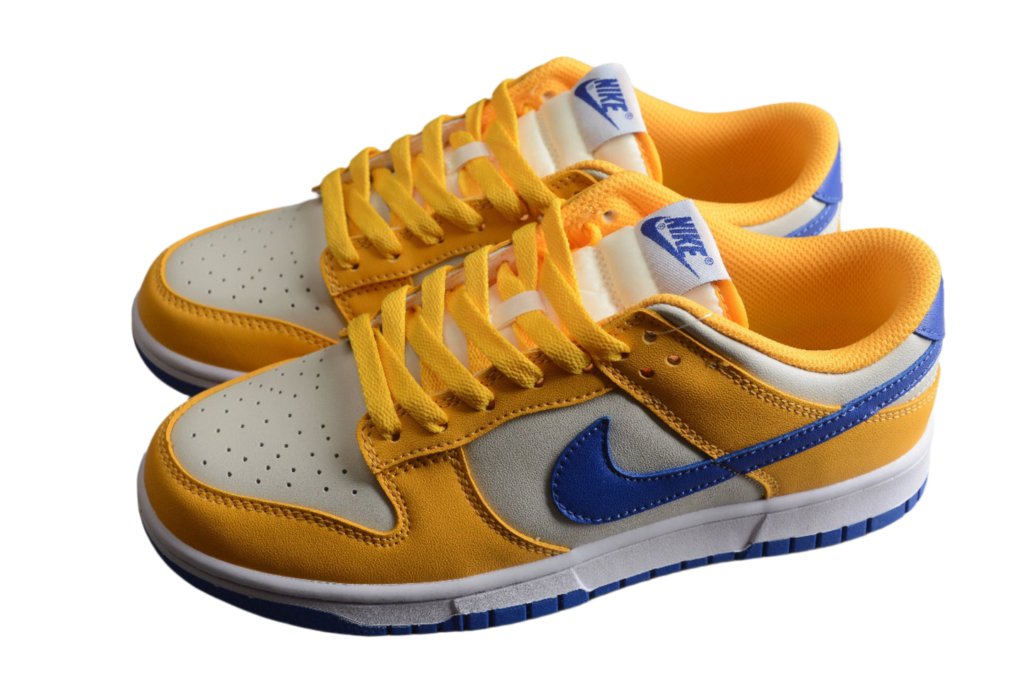 Nike Dunk Low  SB