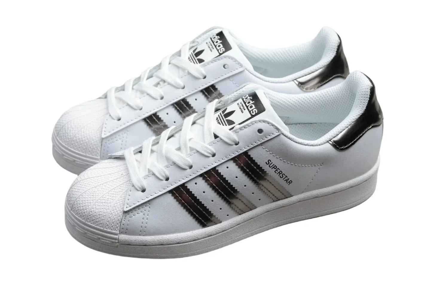 Adidas Superstar