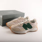 New Balance 327