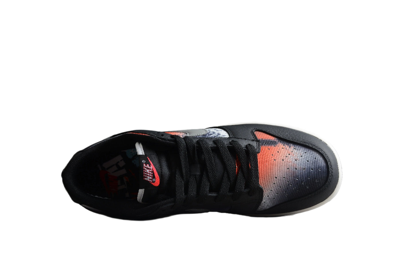 Nike Dunk Low  SB