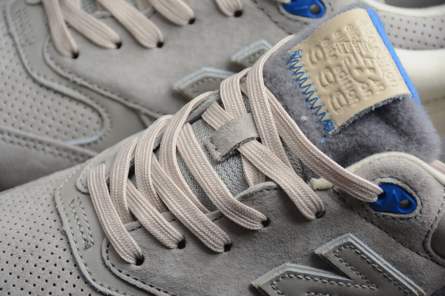 New Balance 999
