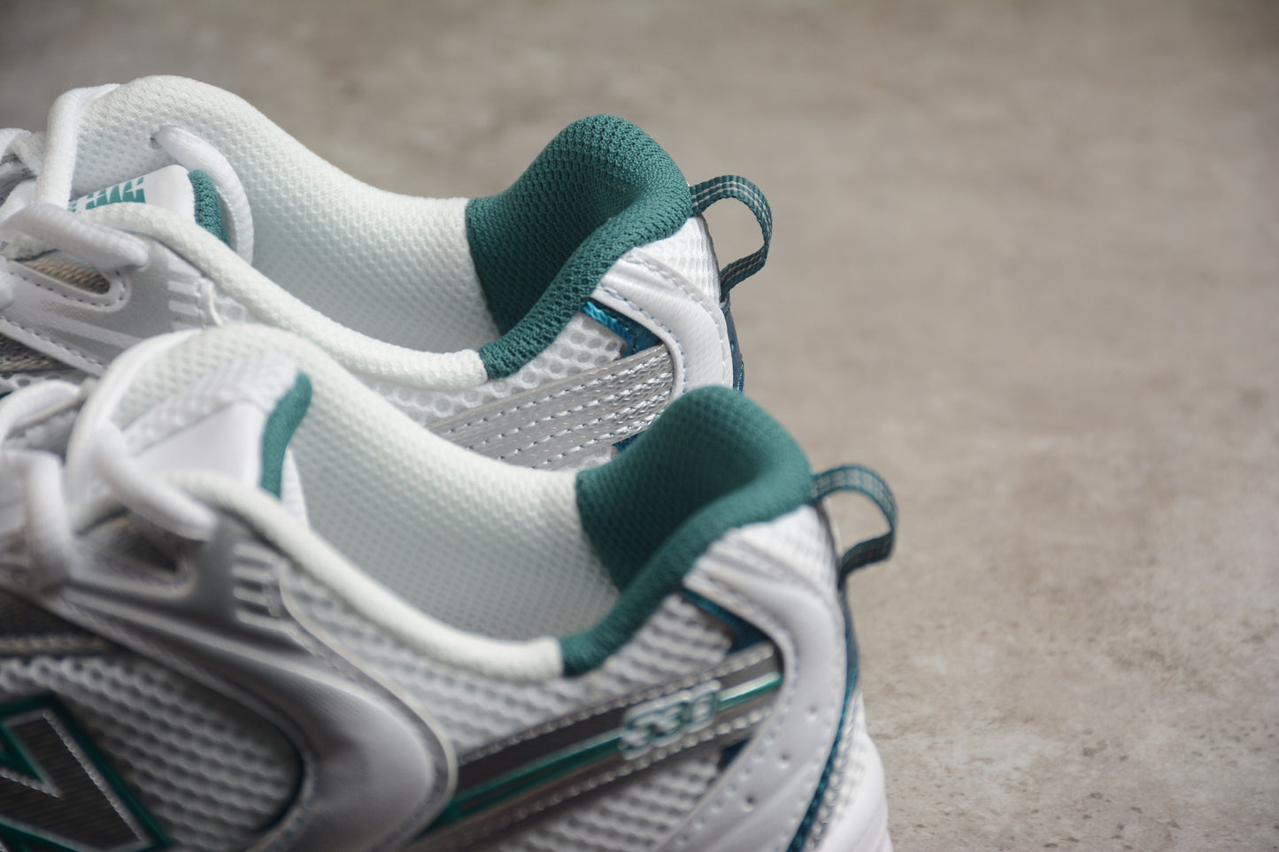 New Balance 530
