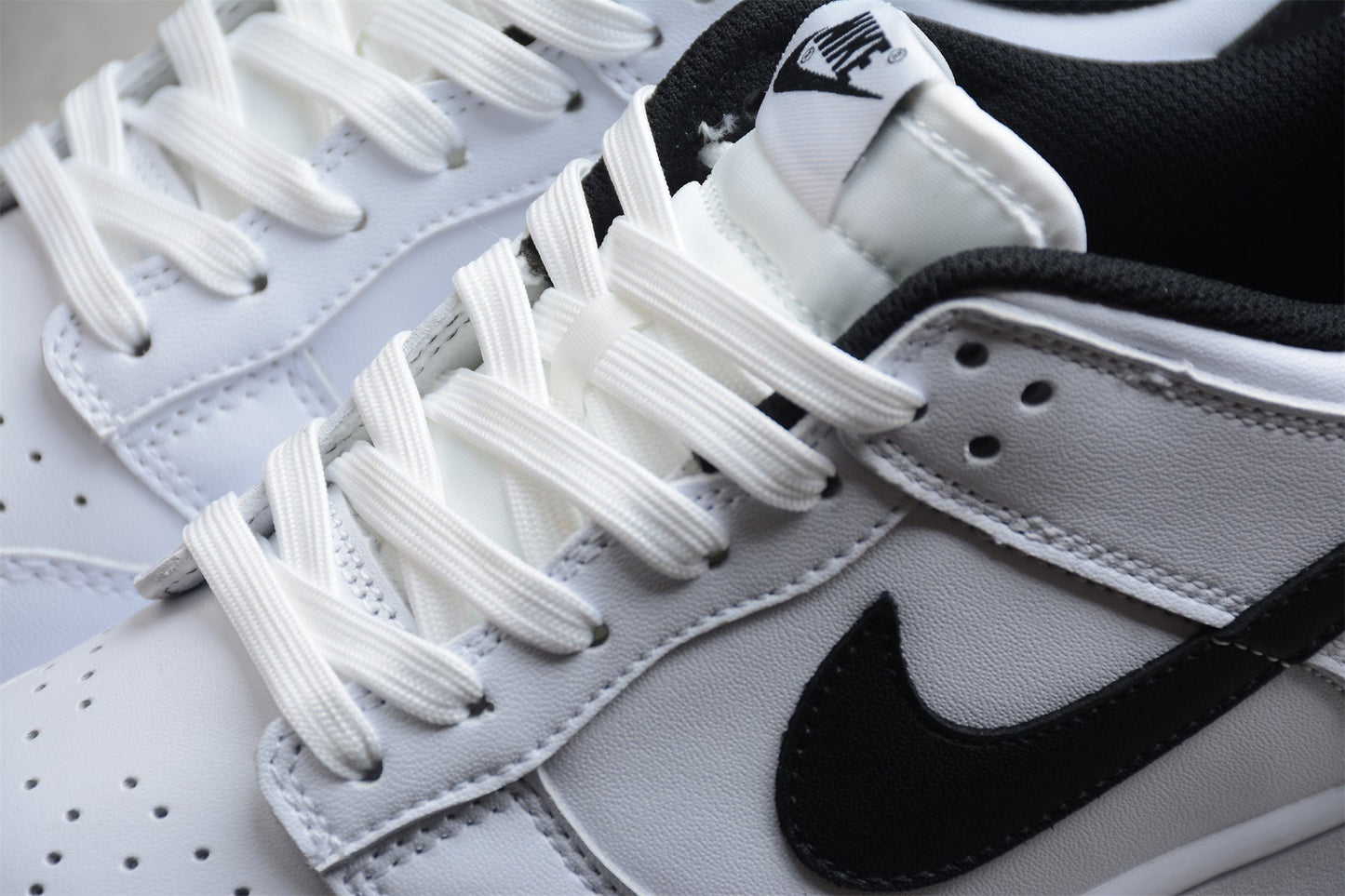 Nike Dunk Low SB