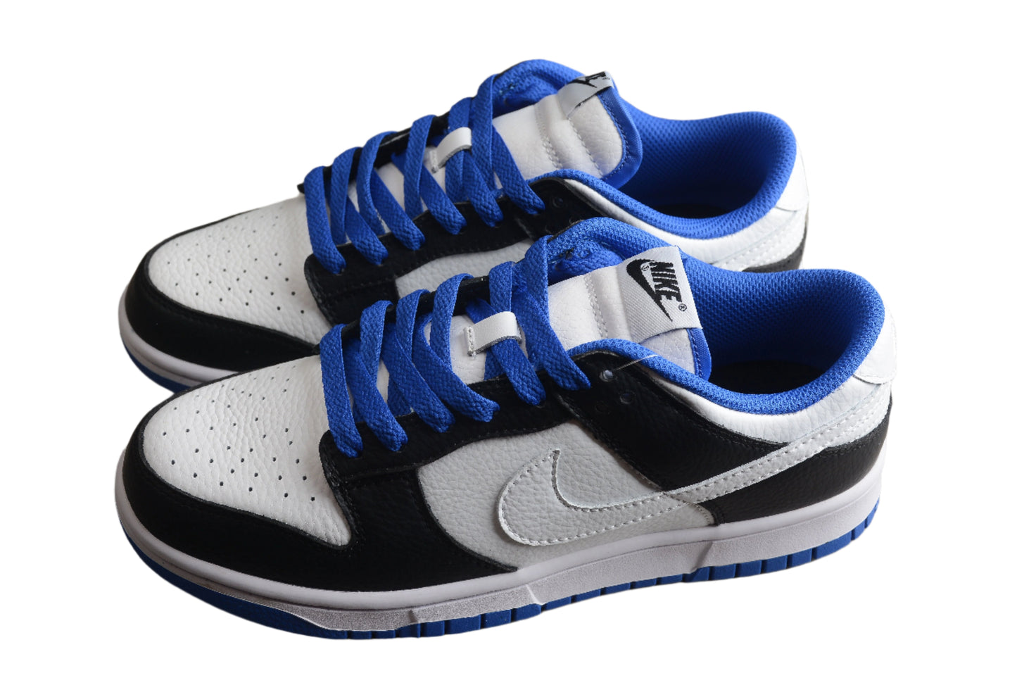 Nike Dunk Low  SB