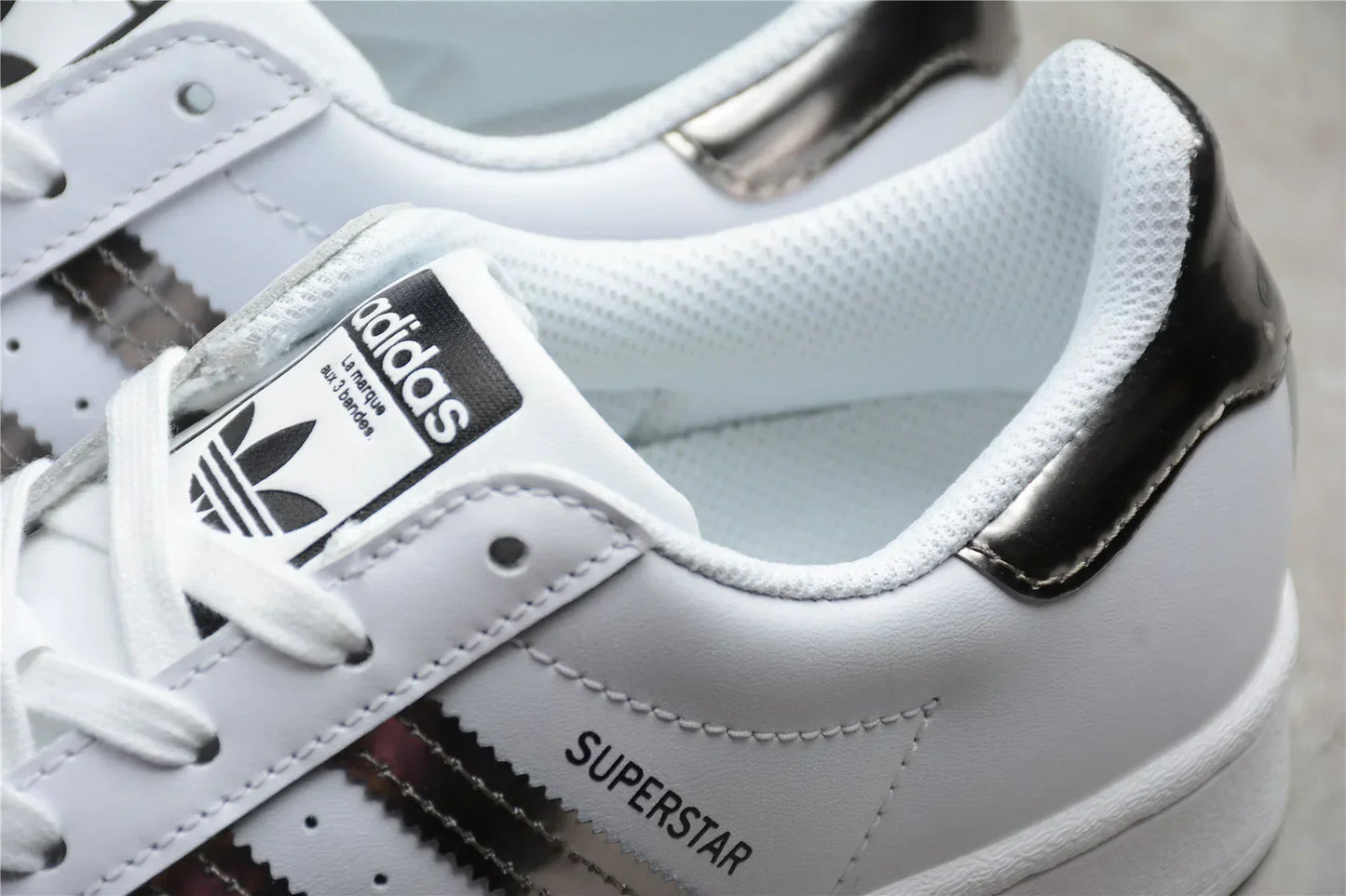 Adidas Superstar