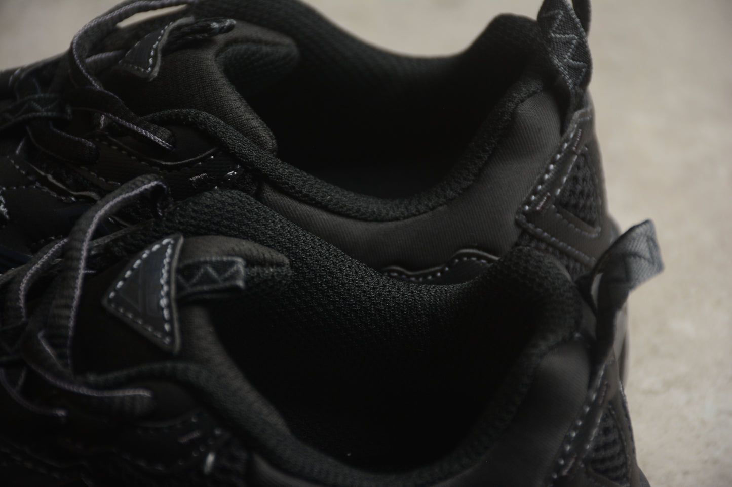 New Balance 610T