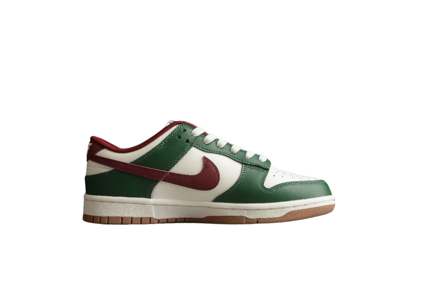 Nike Dunk Low  SB