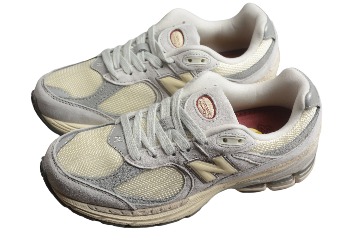 New Balance 2002R