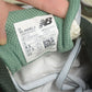 New Balance 860