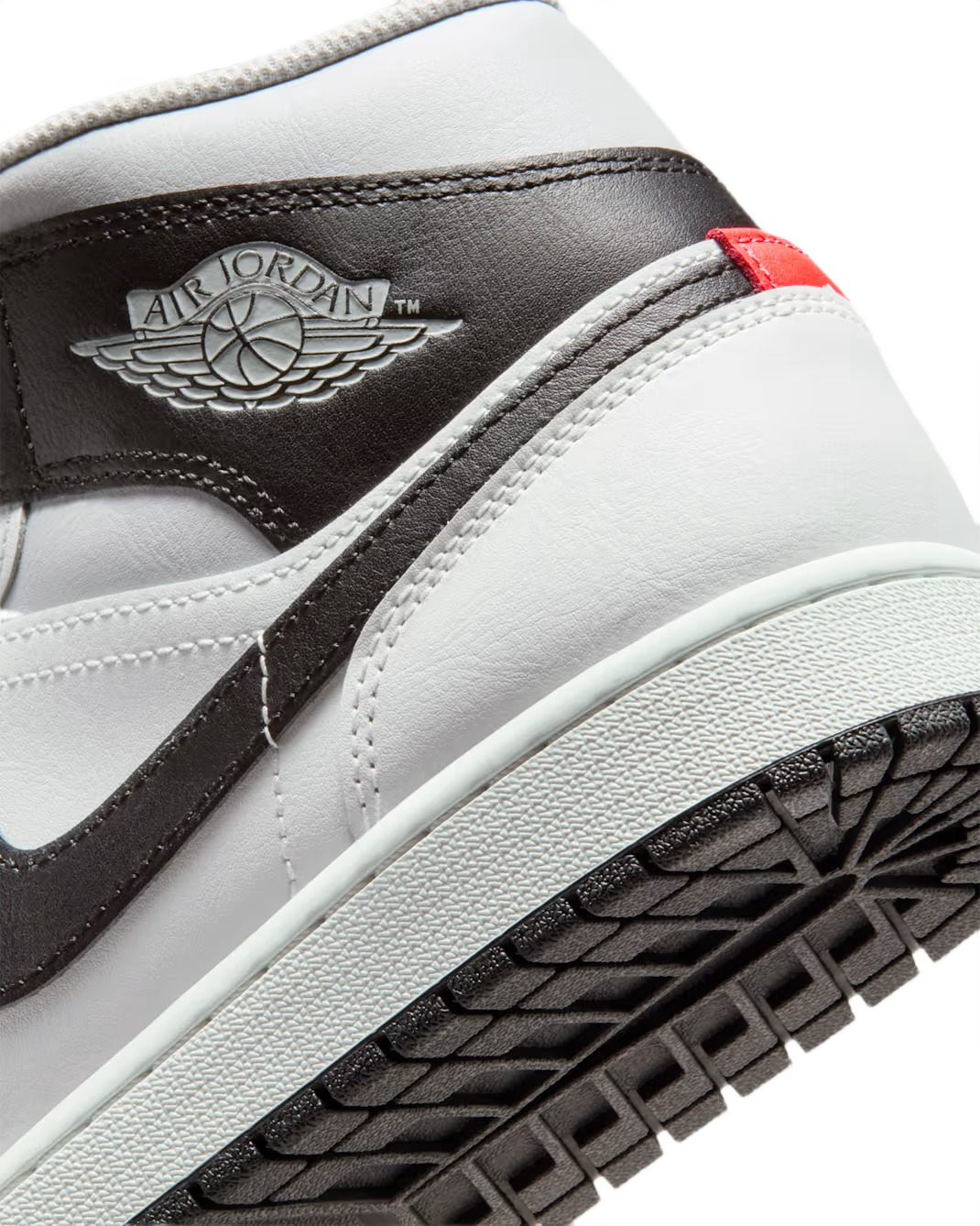 Nike Air Jordan 1 Mid