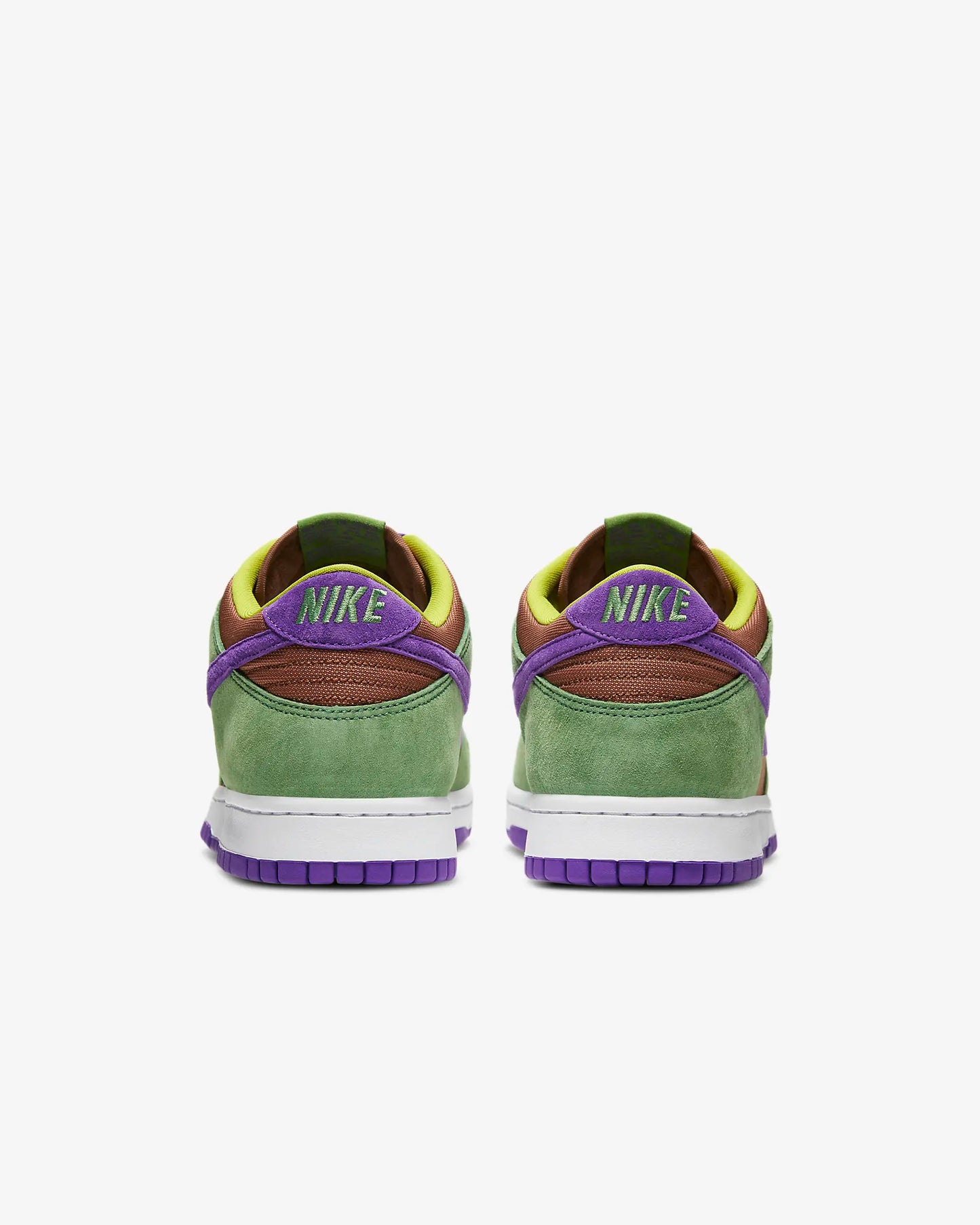 Nike Dunk Low  SB