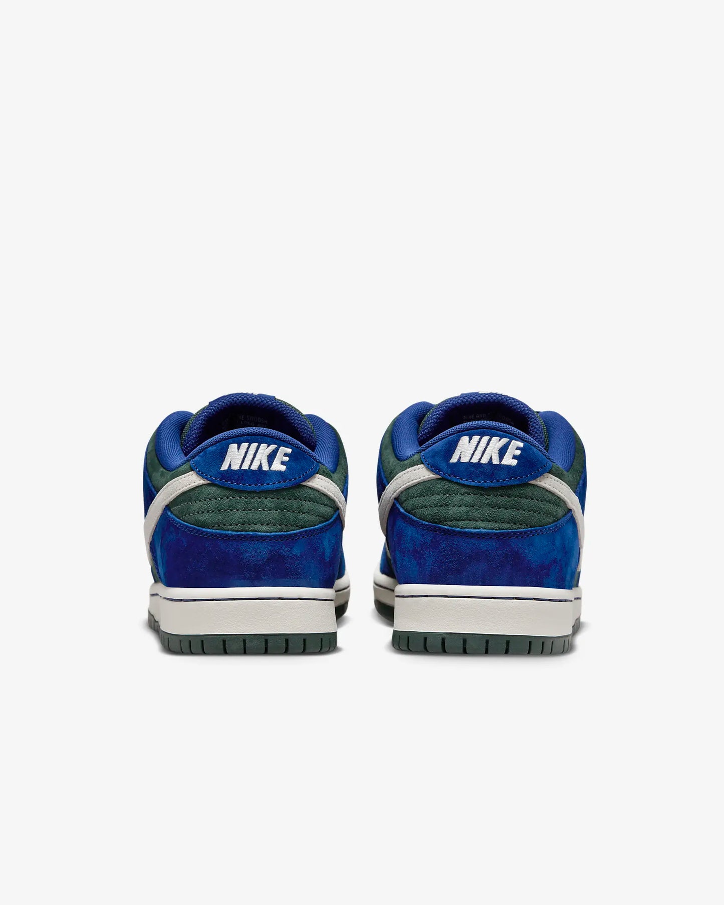 Nike Dunk Low  SB