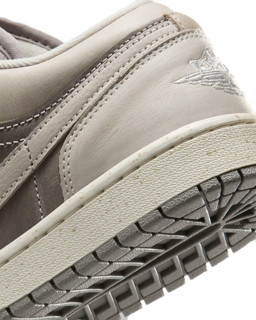 Nike Air Jordan 1 Low SE