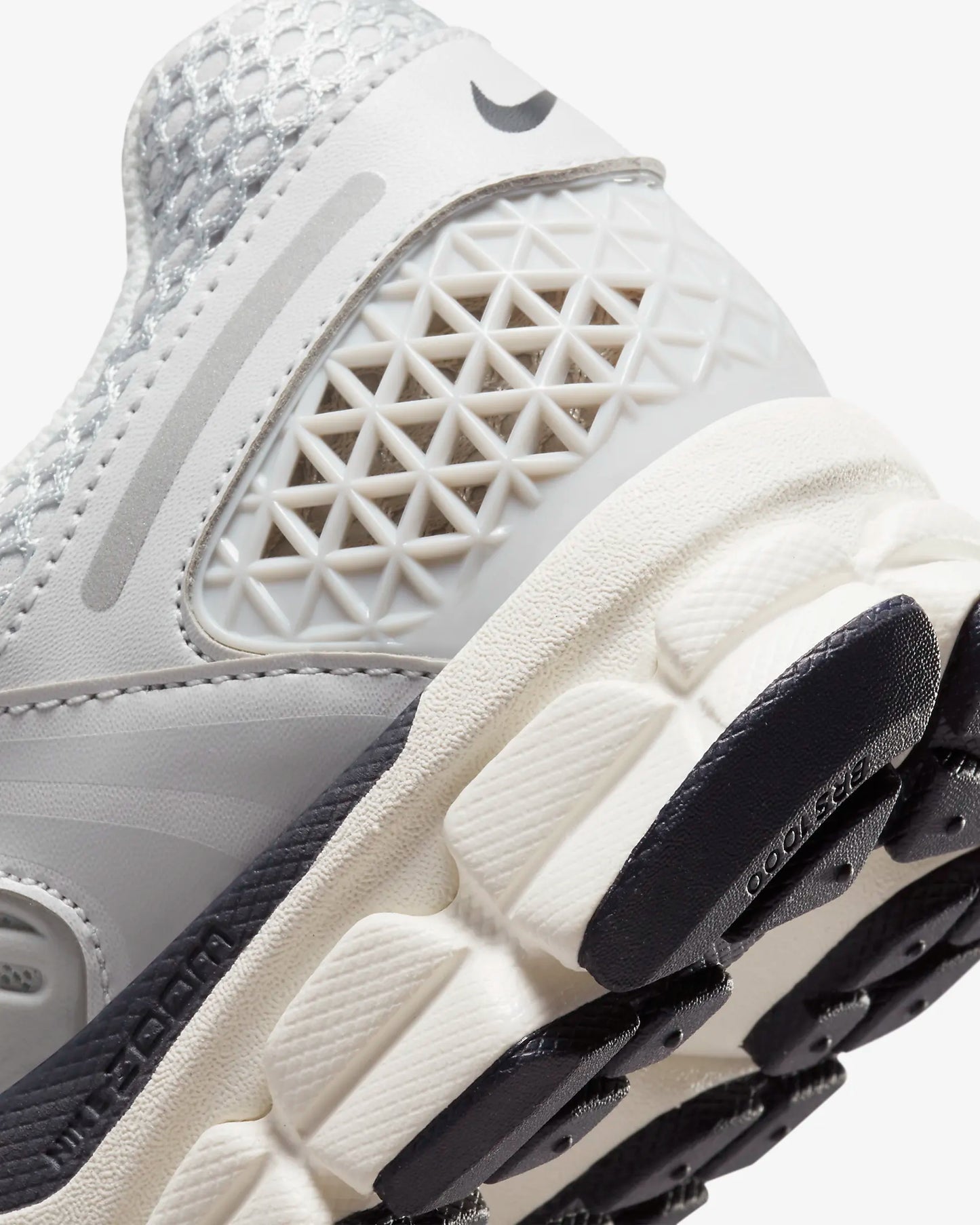 Nike Running Zoom Vomero 5