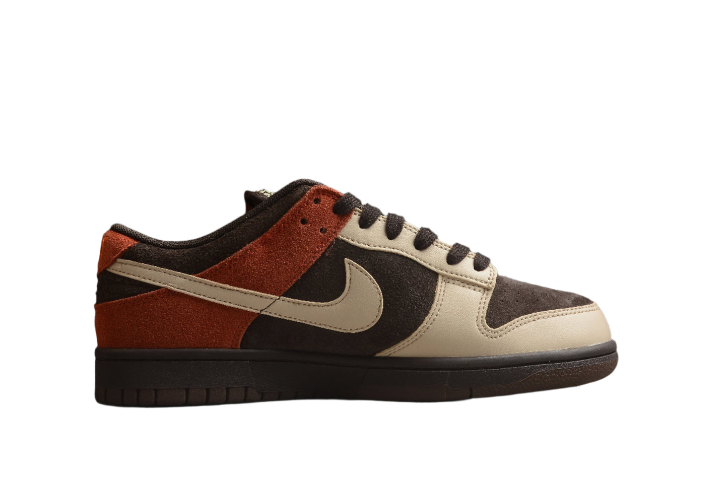 Nike Dunk Low  SB