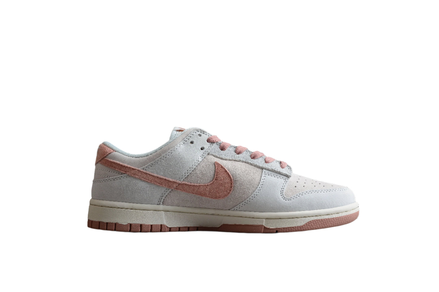 Nike Dunk Low  SB