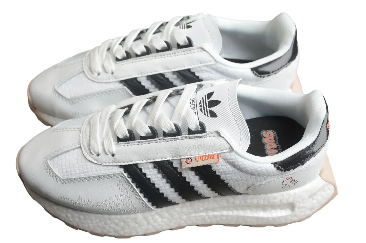 Adidas Retropy