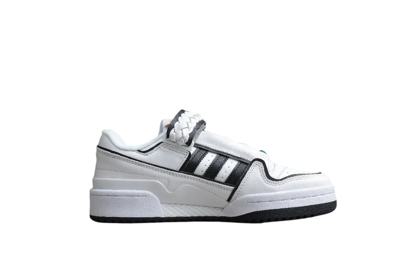Adidas Forum