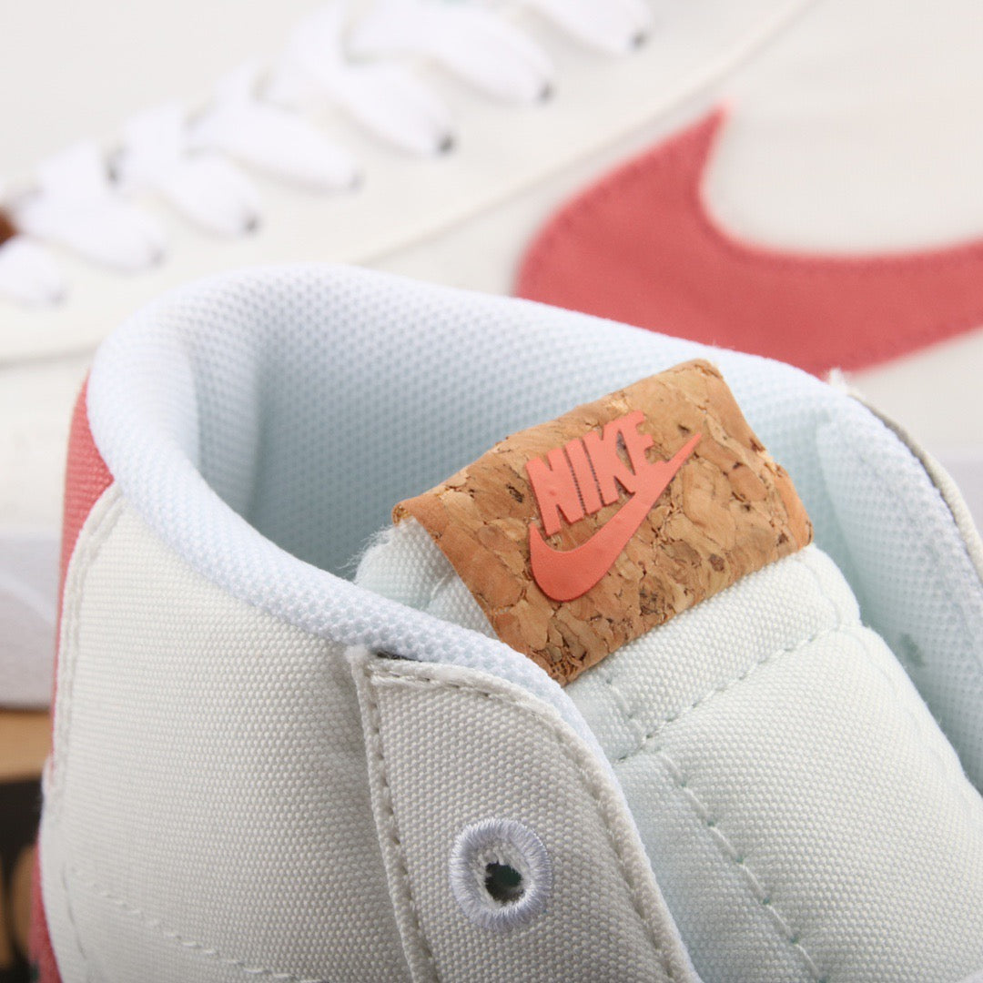 Nike Blazer Mid 77