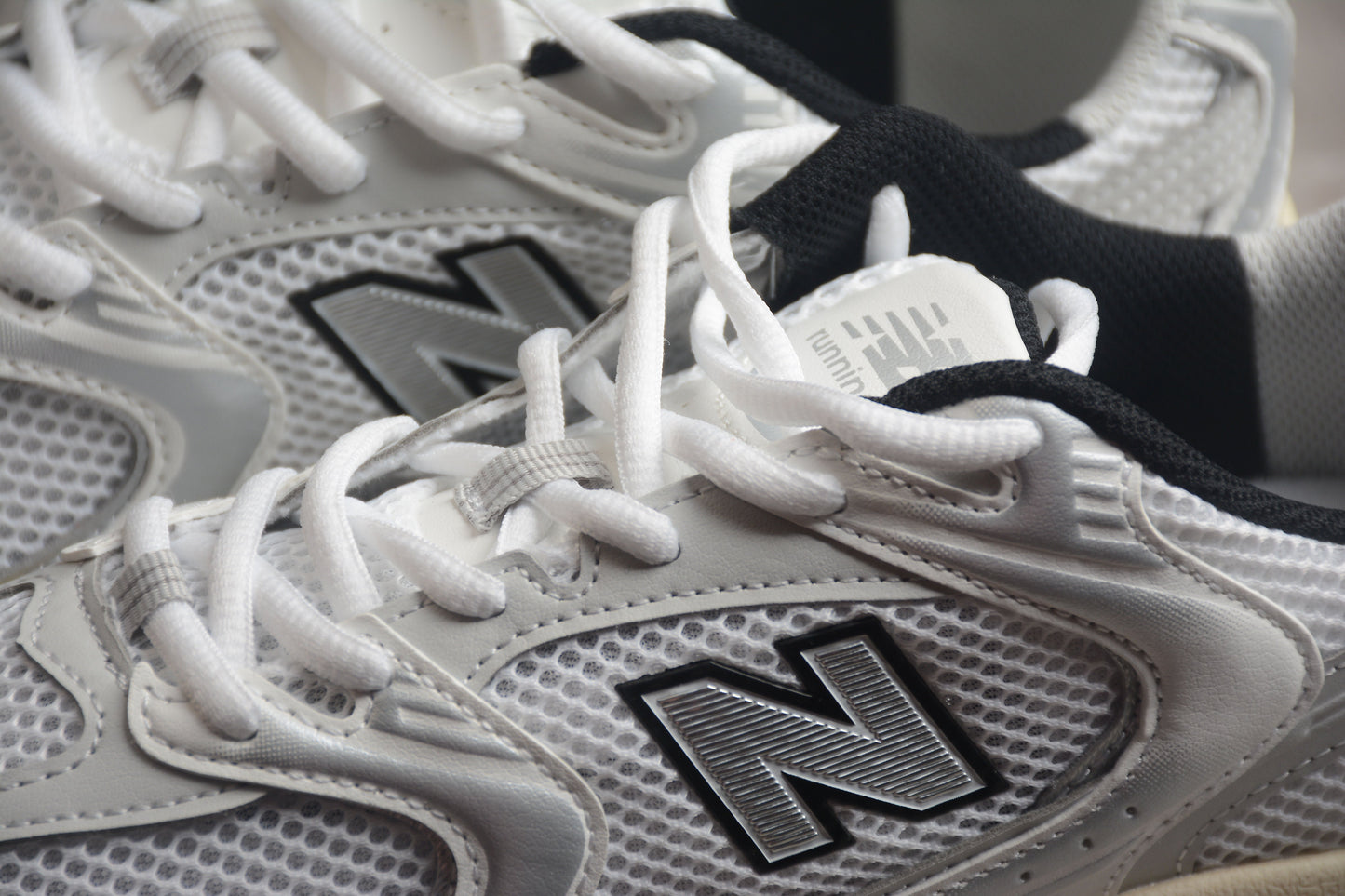 New Balance 530