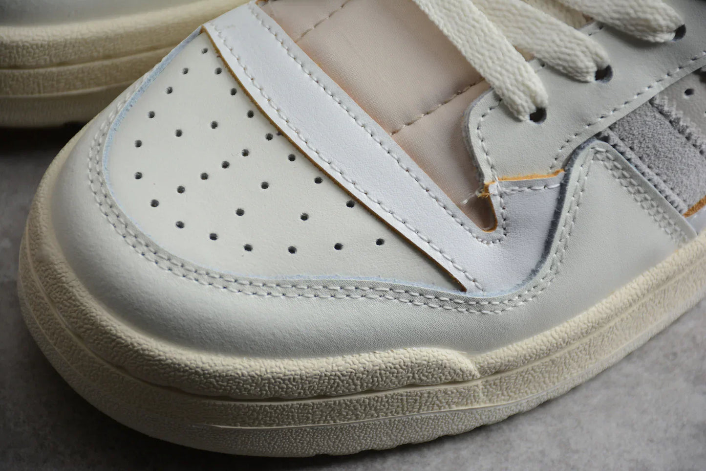 Adidas Forum
