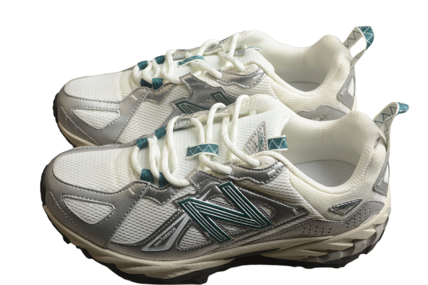 New Balance 610T