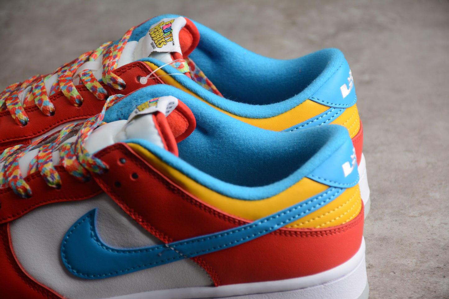 Nike Dunk Low  SB