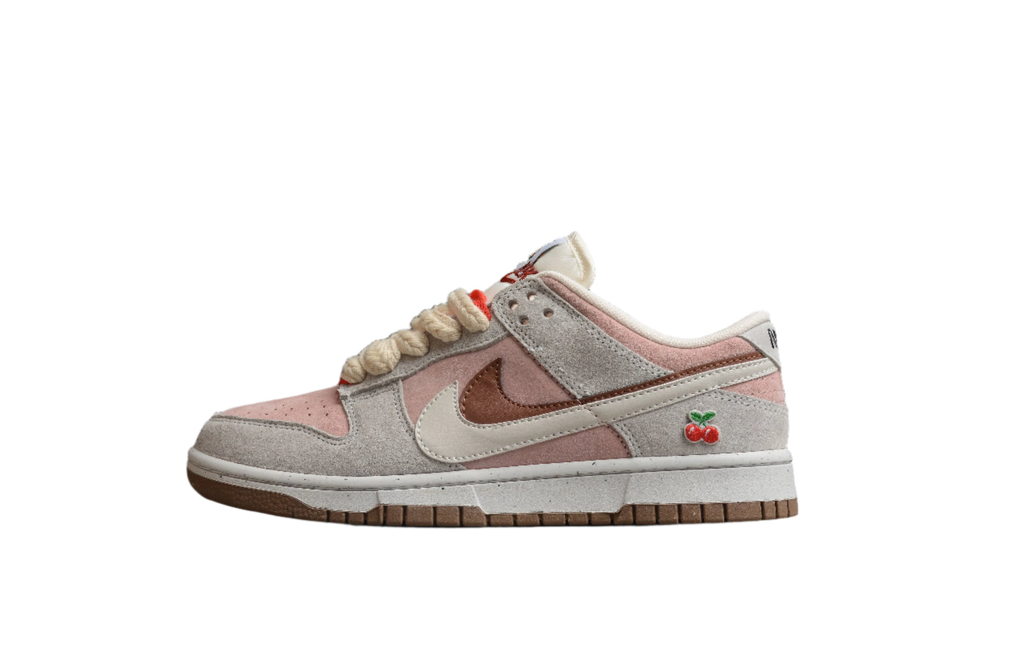 Nike Dunk Low SB