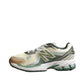 New Balance 860