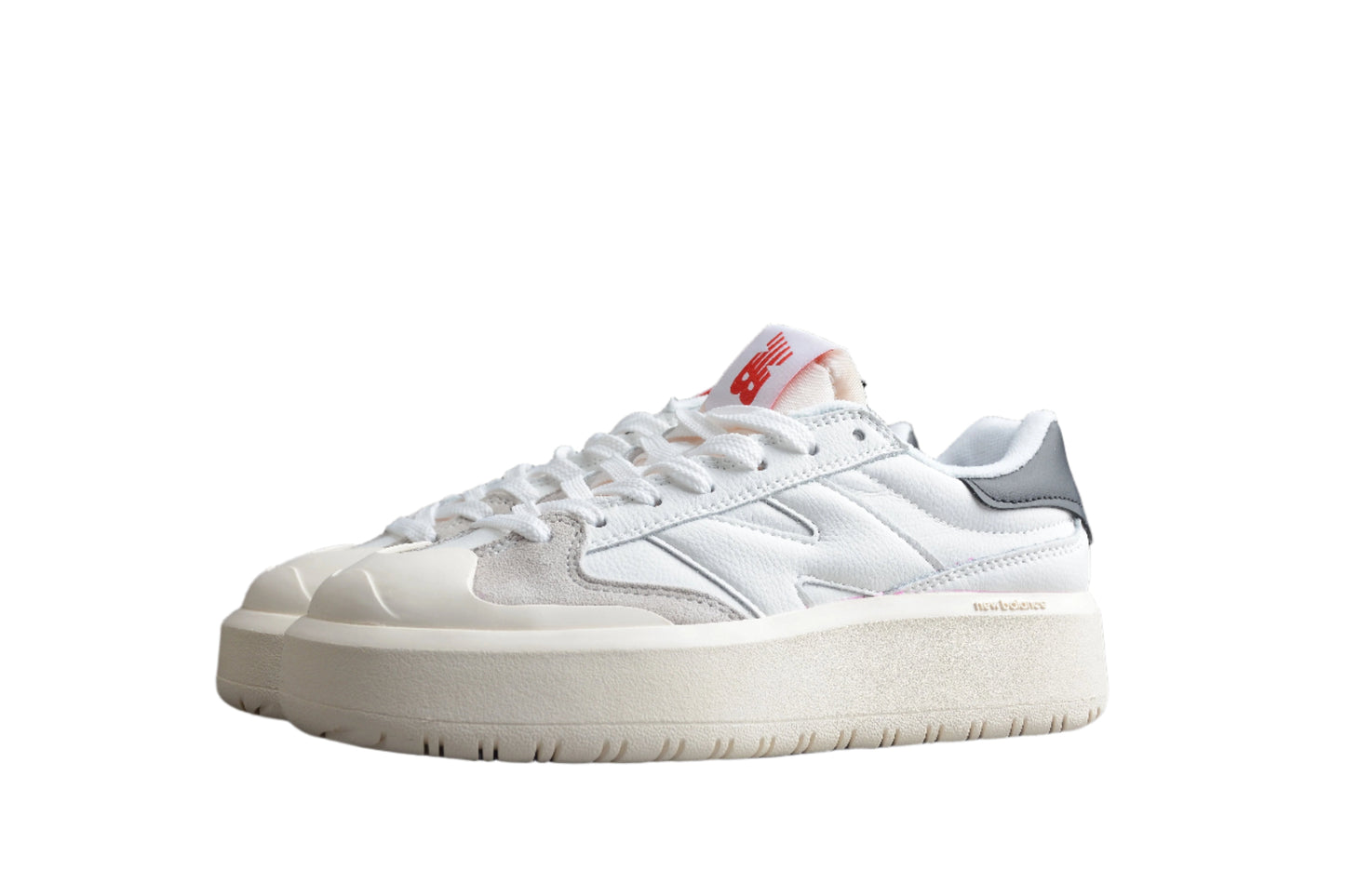 New Balance 302