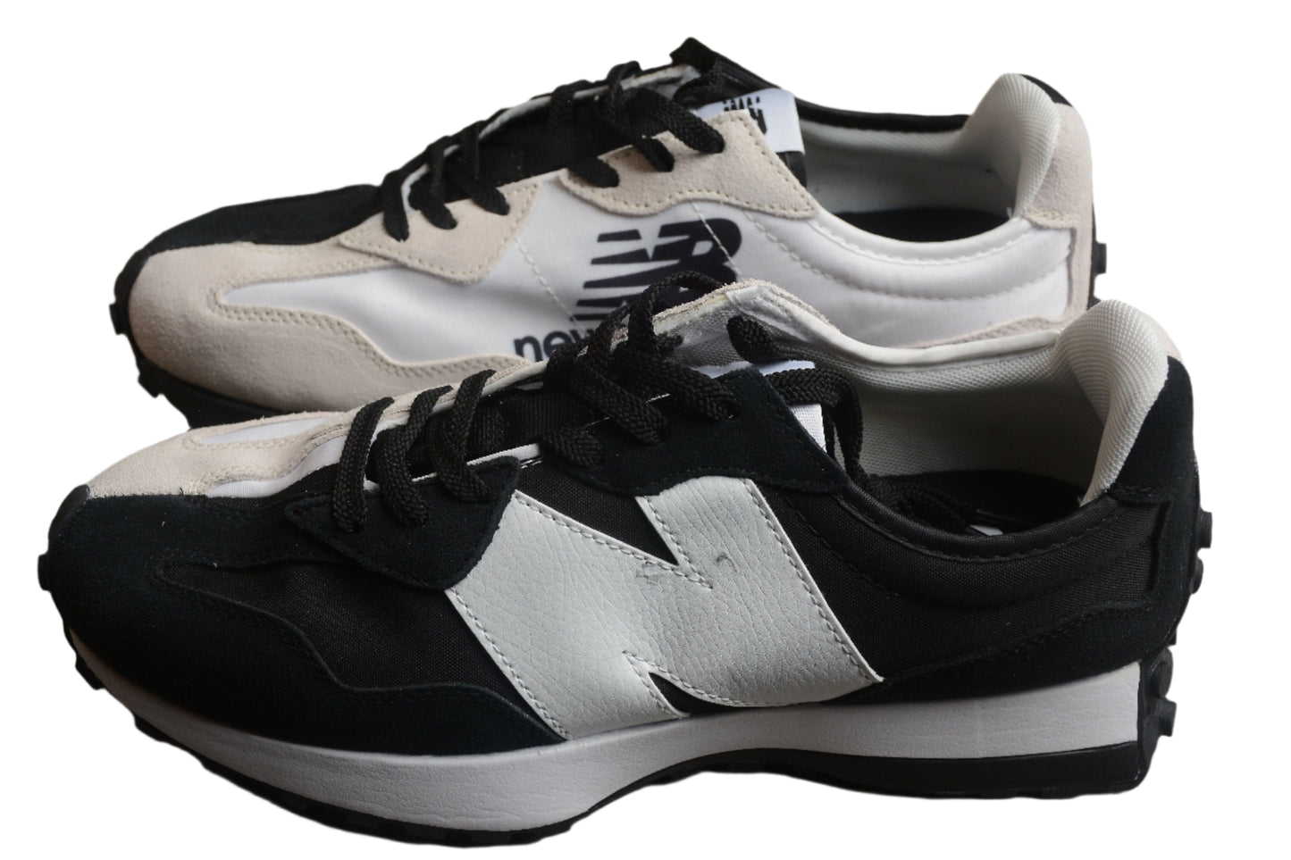 New Balance 327