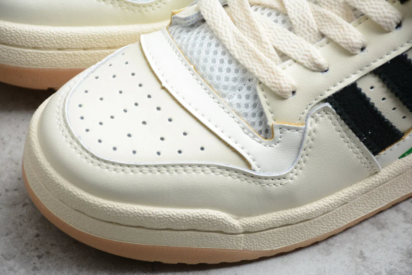 Adidas Forum