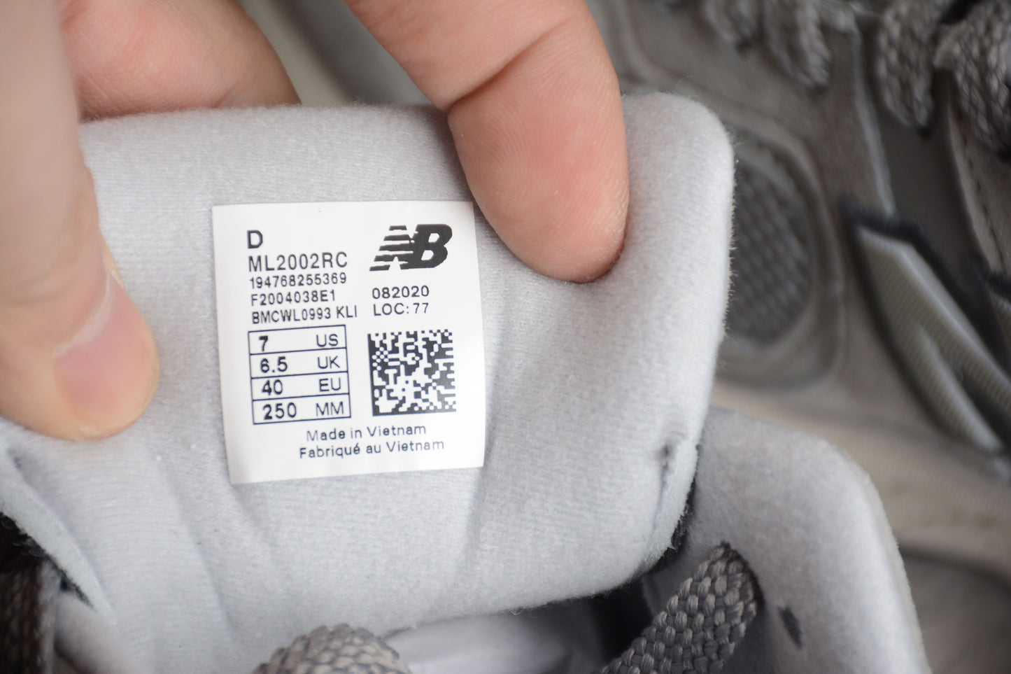 New Balance 2002R