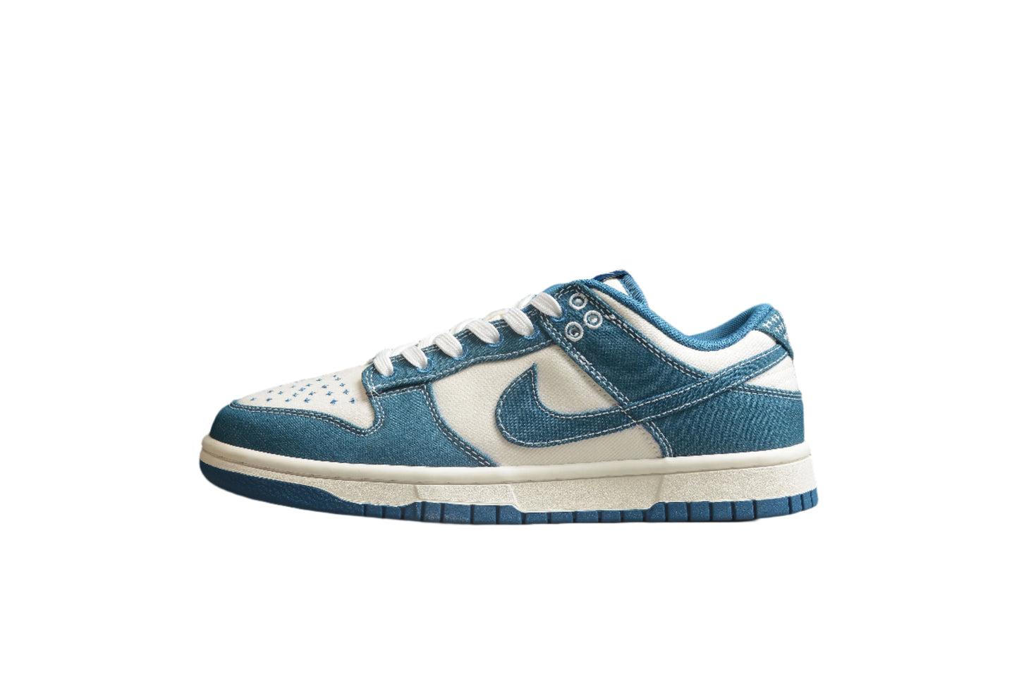 Nike Dunk Low SB