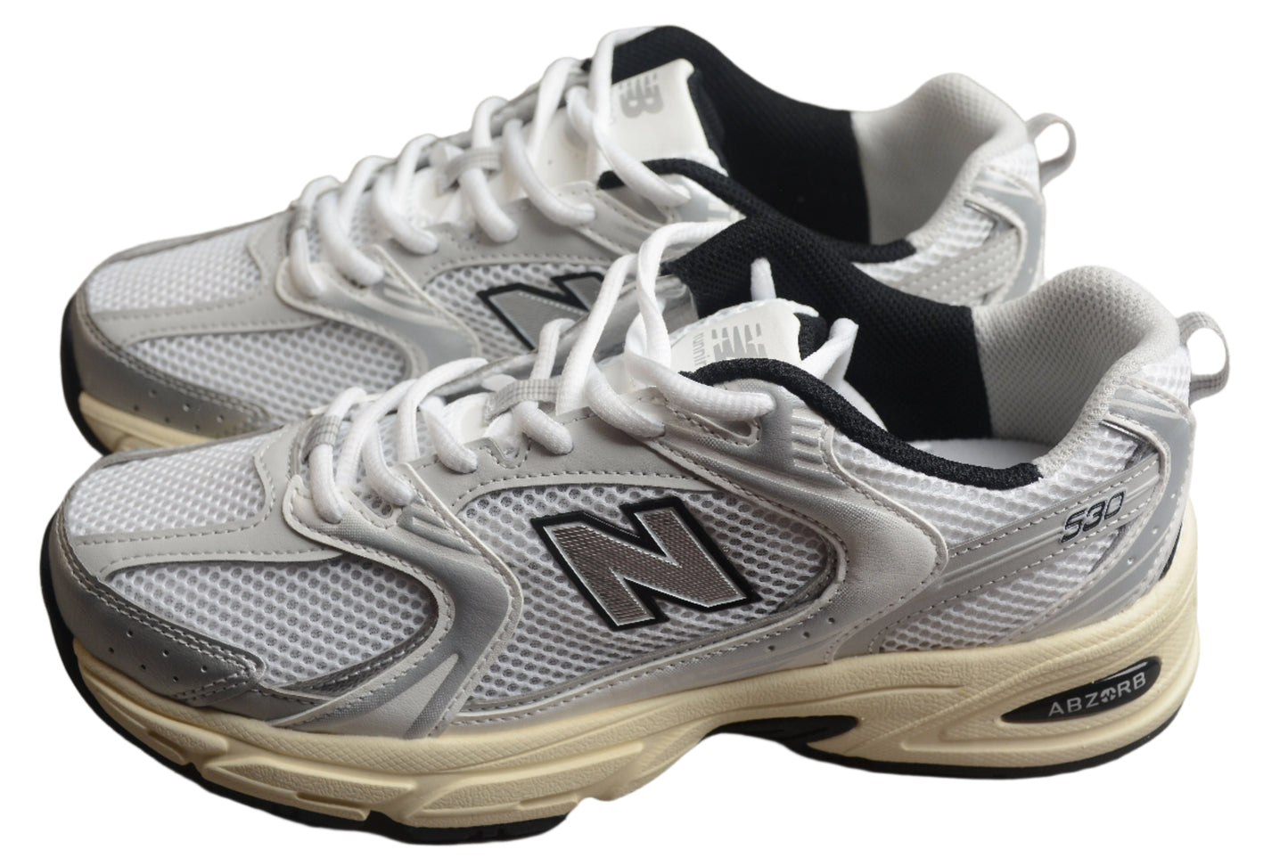 New Balance 530
