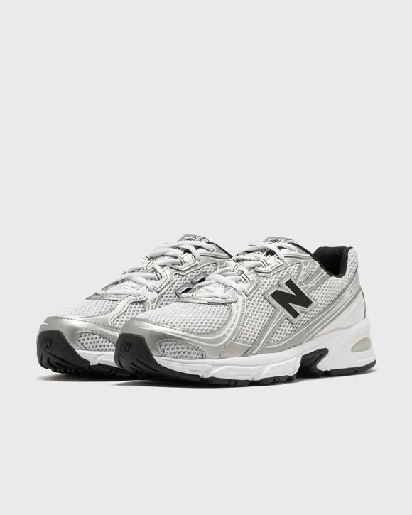 New Balance 740