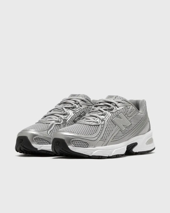 New Balance 740