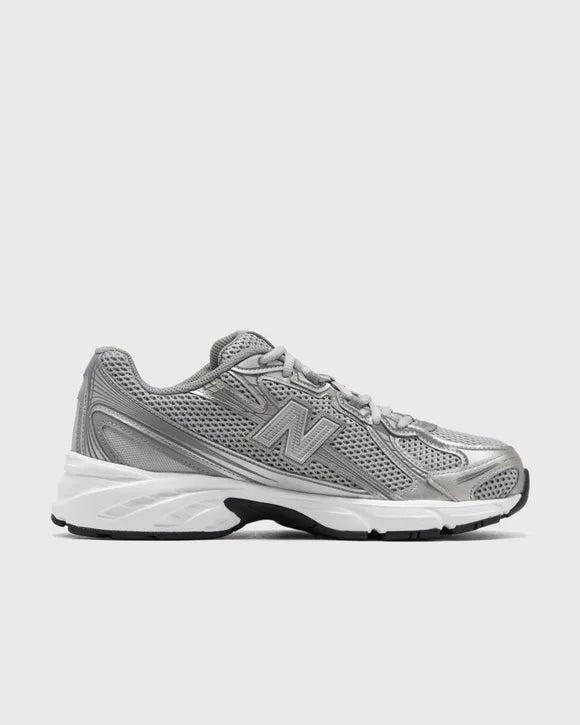New Balance 740