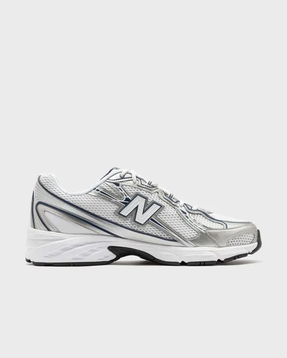 New Balance 740