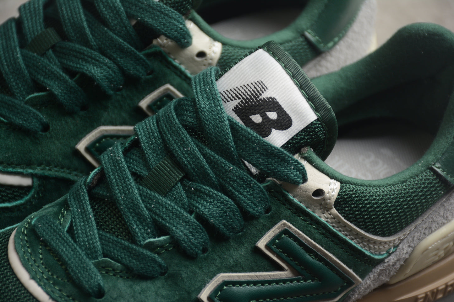 New Balance 574