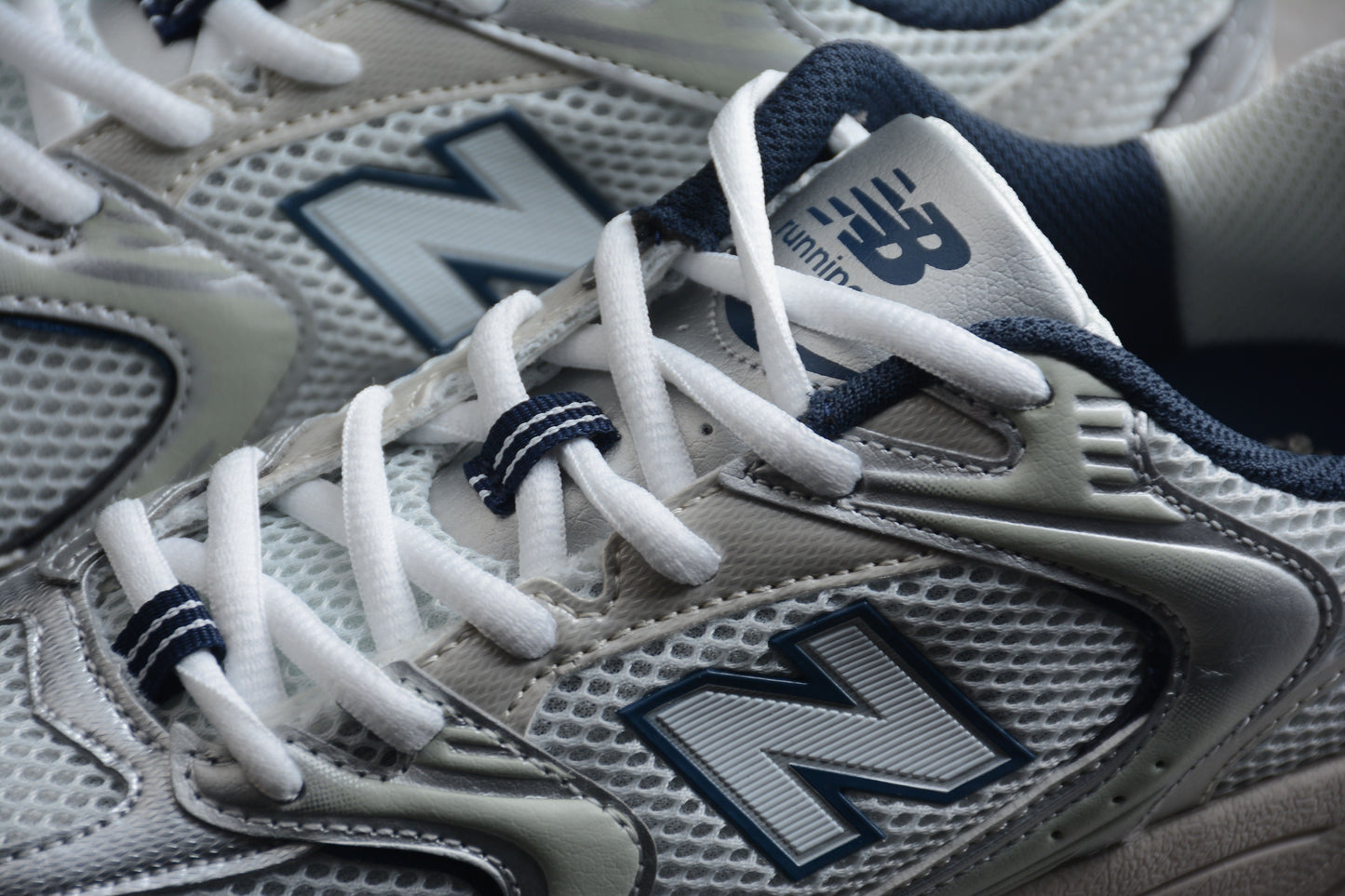 New Balance 530