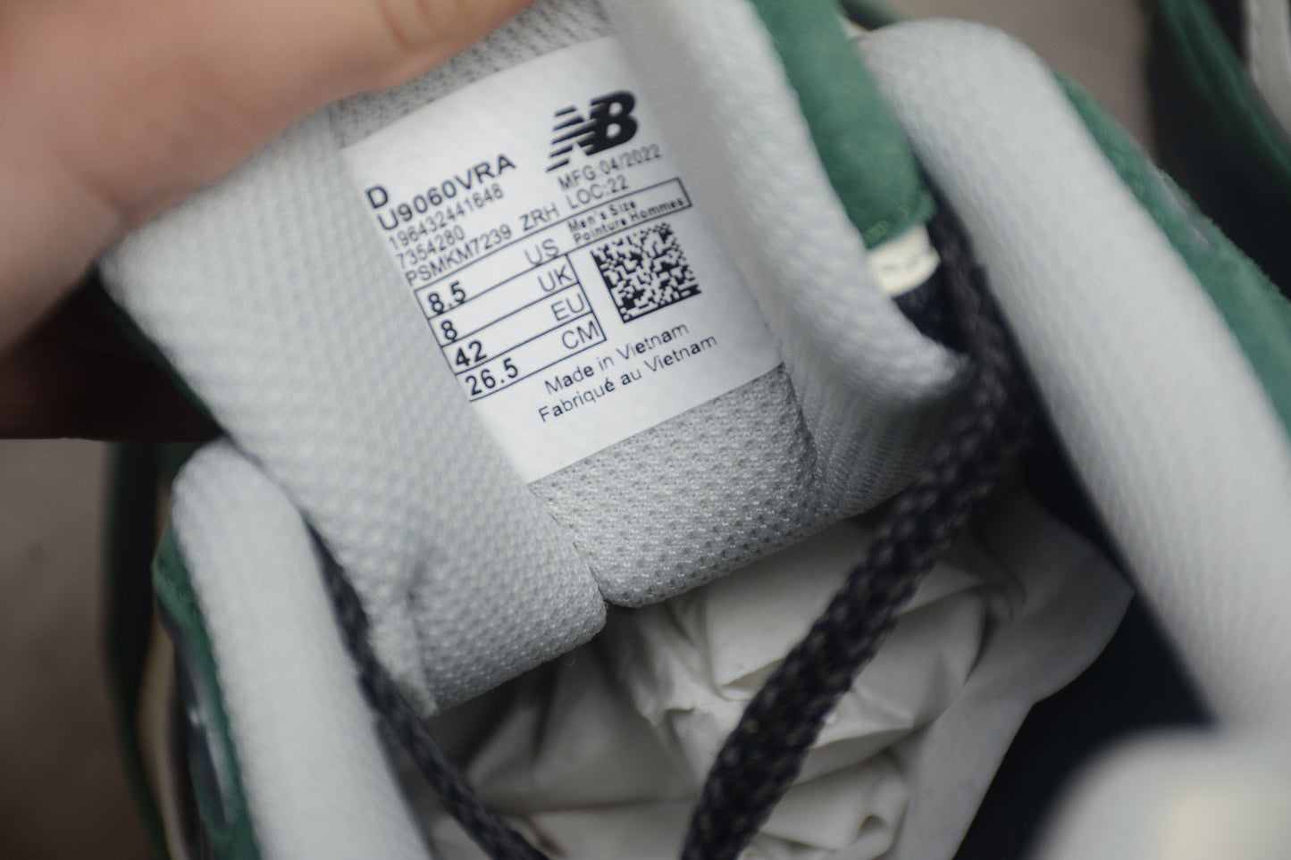 New Balance 9060