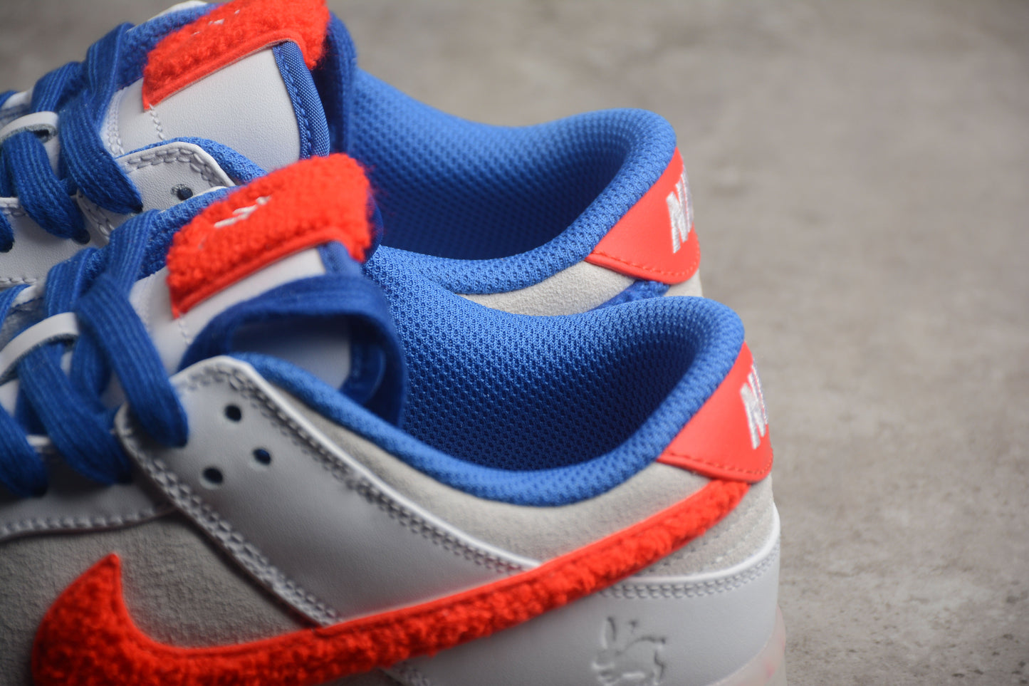 Nike Dunk Low  SB