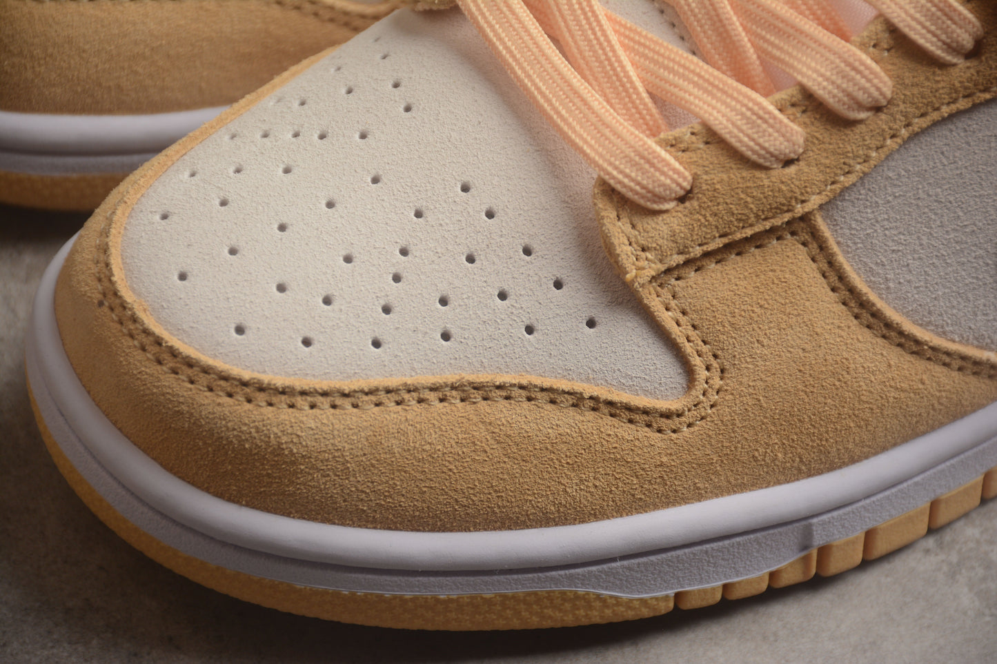 Nike Dunk Low SB