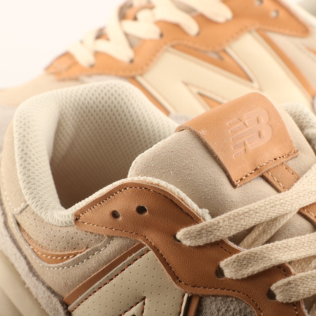 New Balance 5740