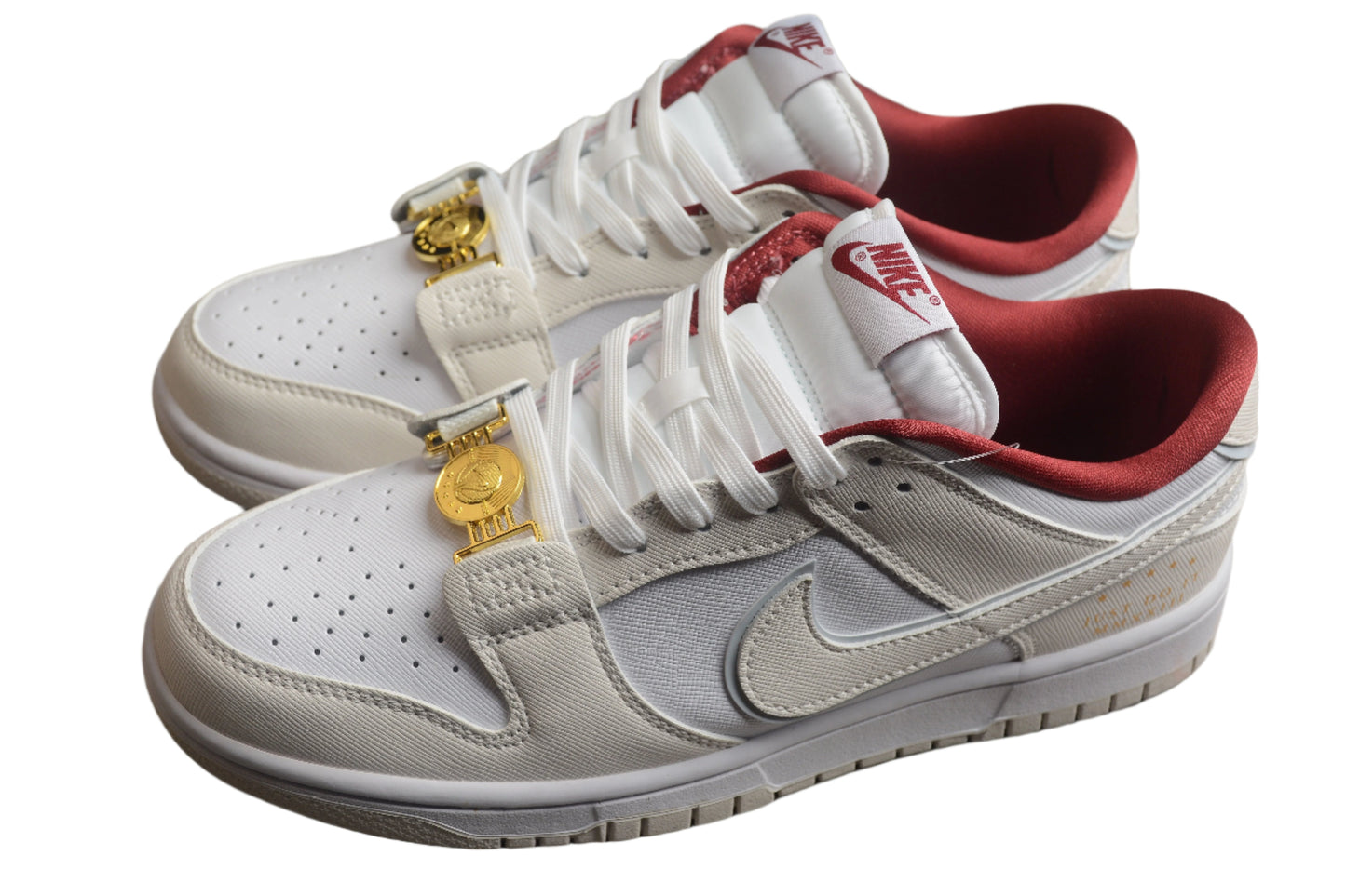 Nike Dunk Low  SB