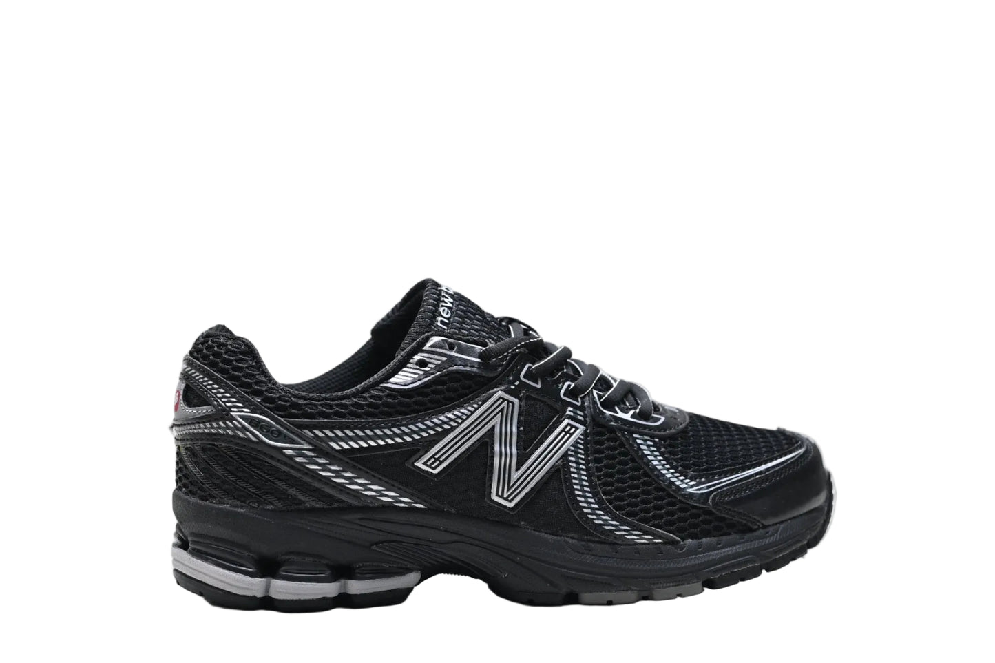 New Balance 860