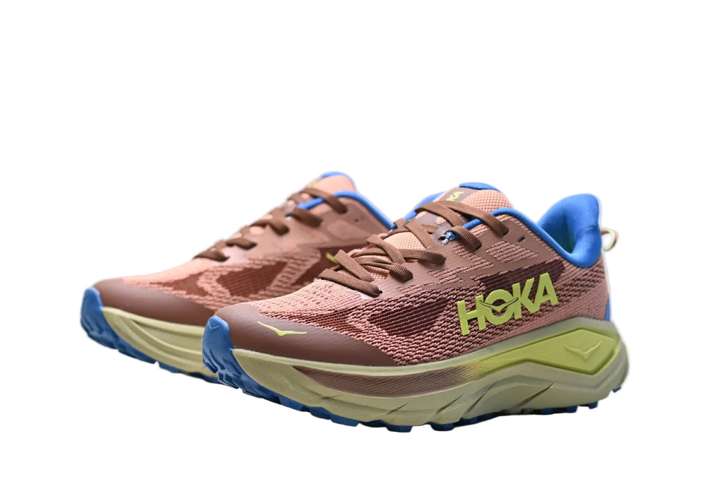 Hoka challenger 8