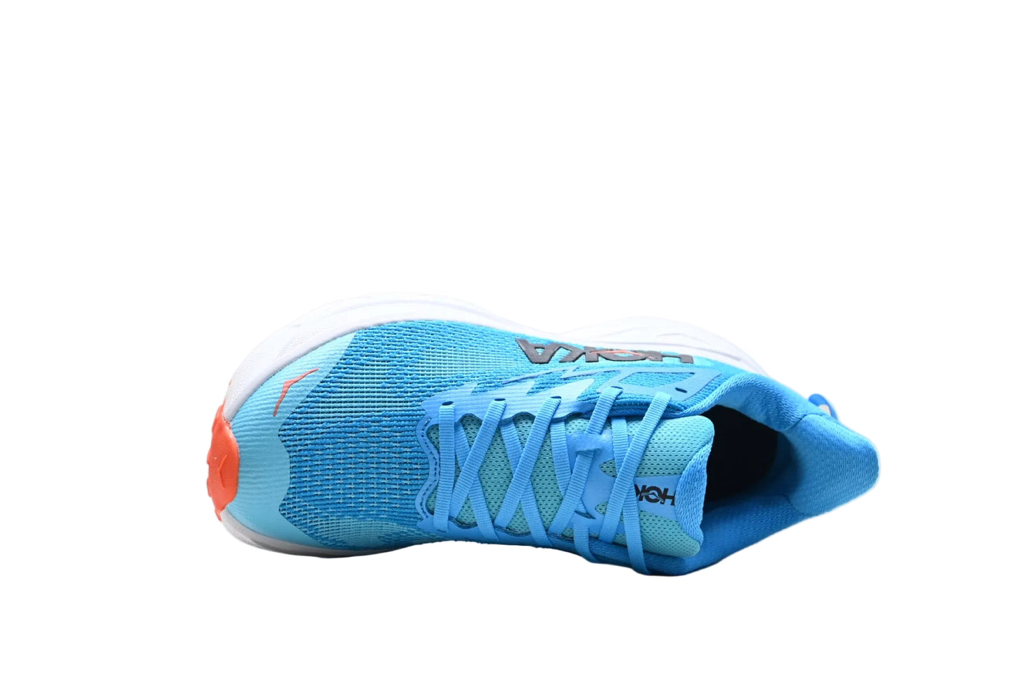 Hoka challenger 8
